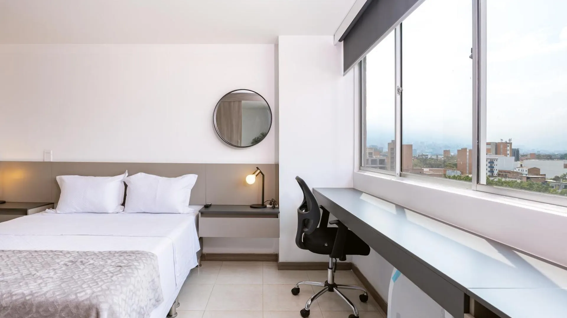 Apartment Comodos Apartamentos De 1 Habitacion Con Vista En Laureles Medellin Colombia
