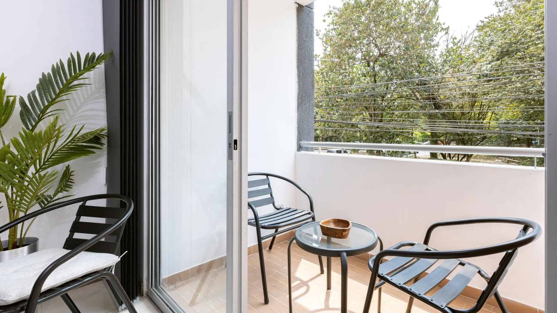 Comodos Apartamentos De 1 Habitacion Con Vista En Laureles Medellín 0*,